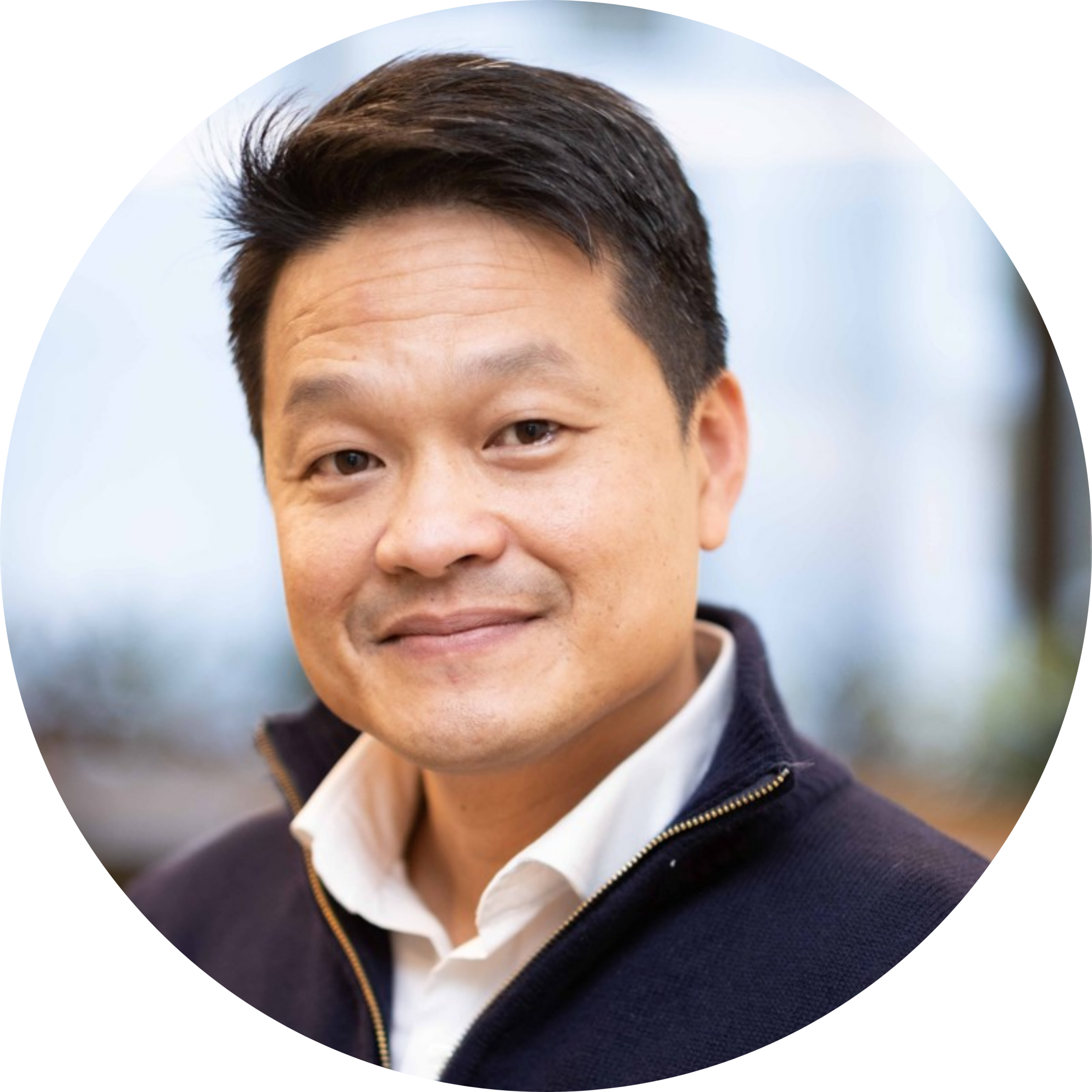 Tuan-Tran-Headshot-Circle